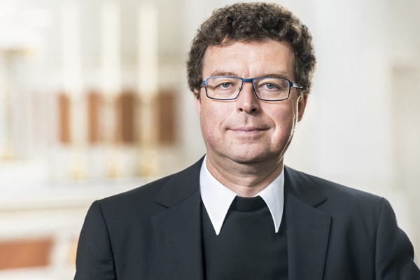 Dr. Joachim Dauer